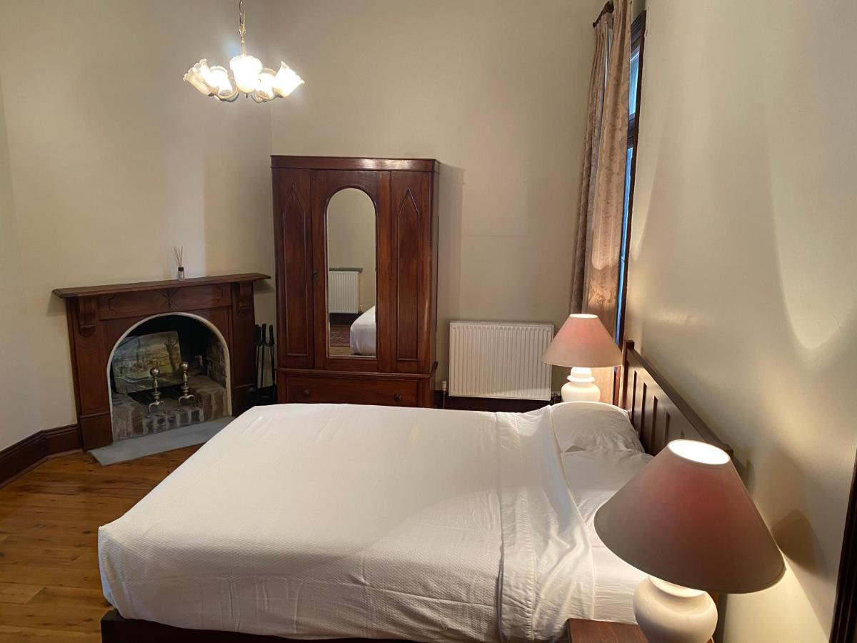 Yass Central Bed & Breakfast エクステリア 写真