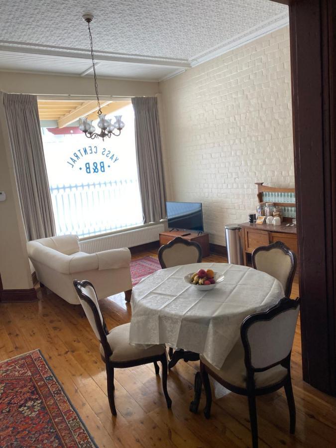 Yass Central Bed & Breakfast エクステリア 写真
